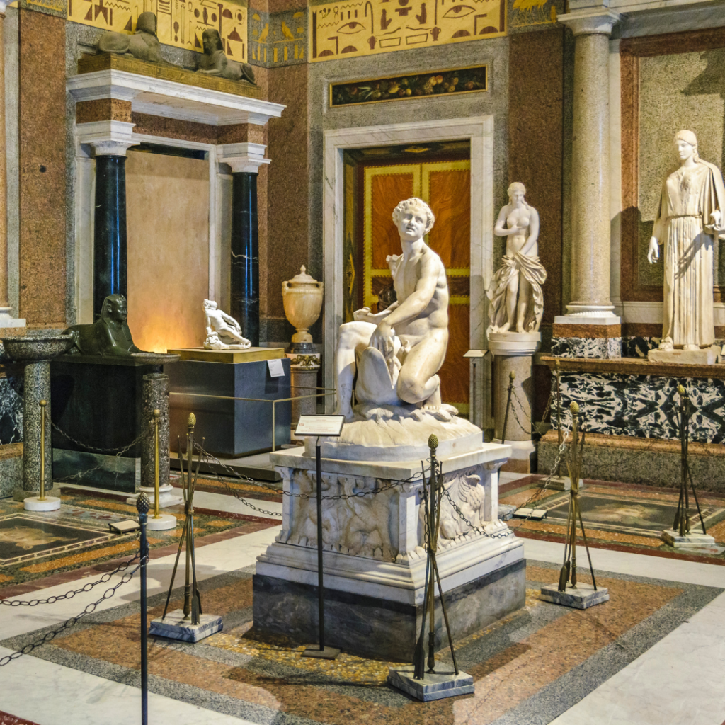 An interactive public sculpture serving as a focal point for artistic endeavours for artists, community interaction and engagement.